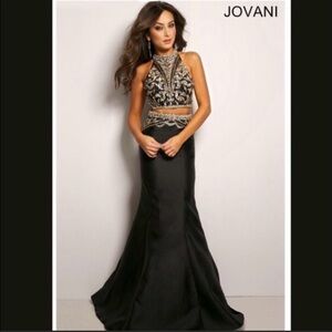 Stunning Jovani 2-piece Prom Dress